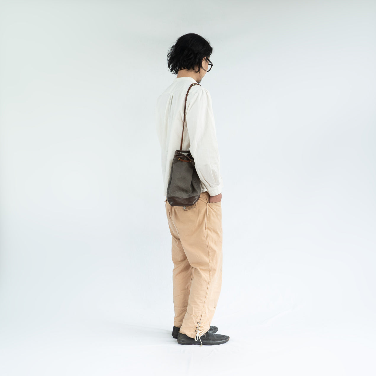 シカ革巾着袋(帆布)